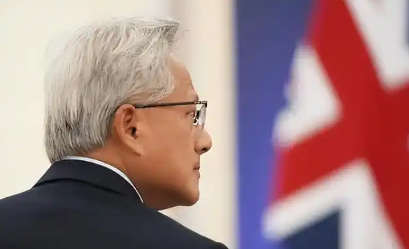 硅谷大佬黄仁勋跟美政府唱反调