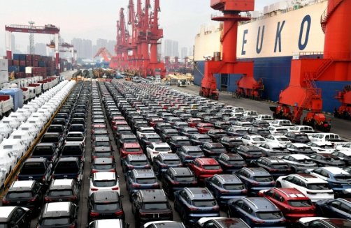 中国汽车对俄出口骤降58%