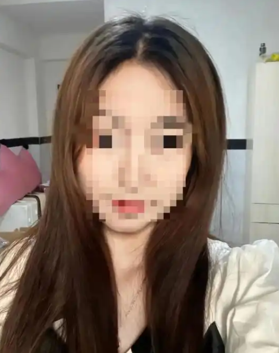 浙江公厕被打女孩家庭已无力承担医疗费