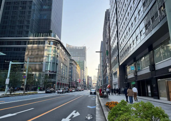 日本长期国债大幅下跌，财政担忧加剧