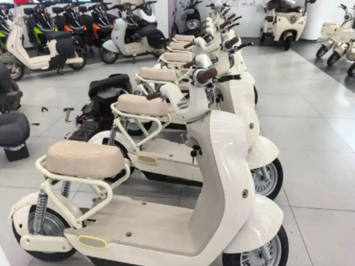 每辆售价4000元左右，新国标电动自行车来了