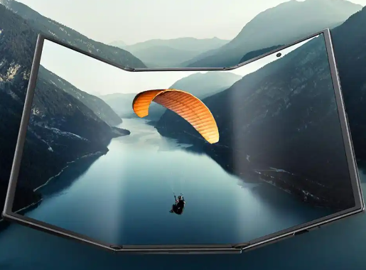 来了：三星发布首款三折叠手机