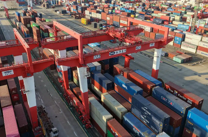 外需增加：11月中国出口增速回升至5.9%