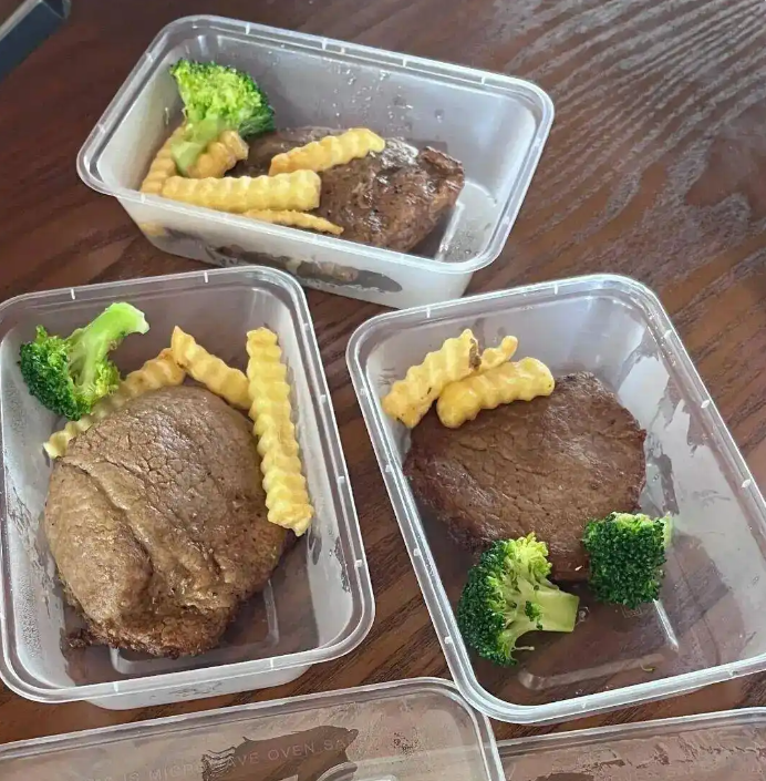 神仙大学：16万斤水果6万份牛排免费吃