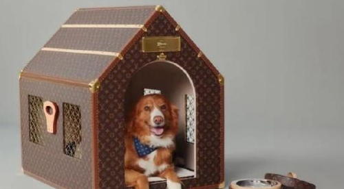 LV一个狗窝售价堪比一套房，宠物奢侈品刷新天价