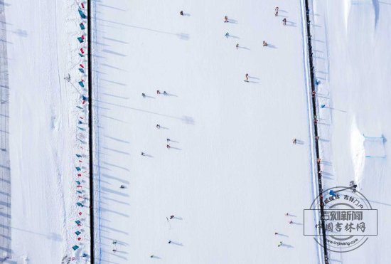 冰雪微笑曲线｜万亿冰雪赛道下绽放的“笑脸”