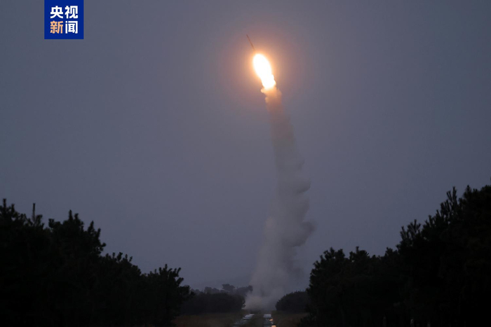朝鲜试射新型防空导弹 精确打击假想高空目标