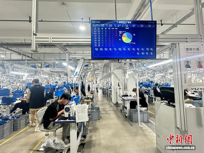 创新溯源:义乌小商品何以“闯出”全球大市场?