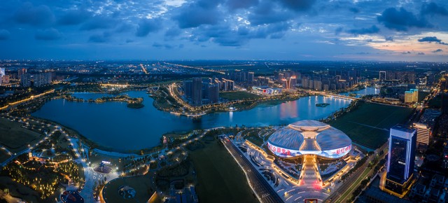 还是苏厉害 十五五期间GDP万亿之城达9 保持第一 粤浙鲁杀得难分