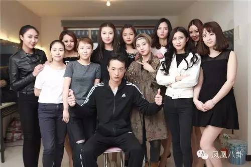 西单女孩身价过亿了?听说有网红培训班了,你动心了吗