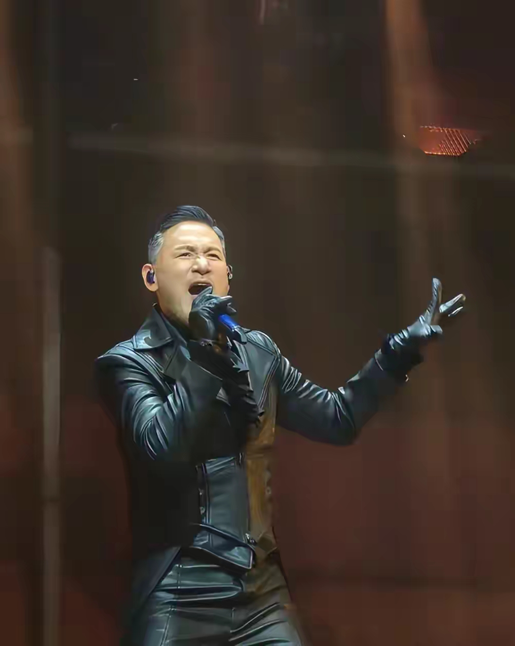 老婆败光20亿家底传闻真相大白10个月,曝张学友近况,一点不意外