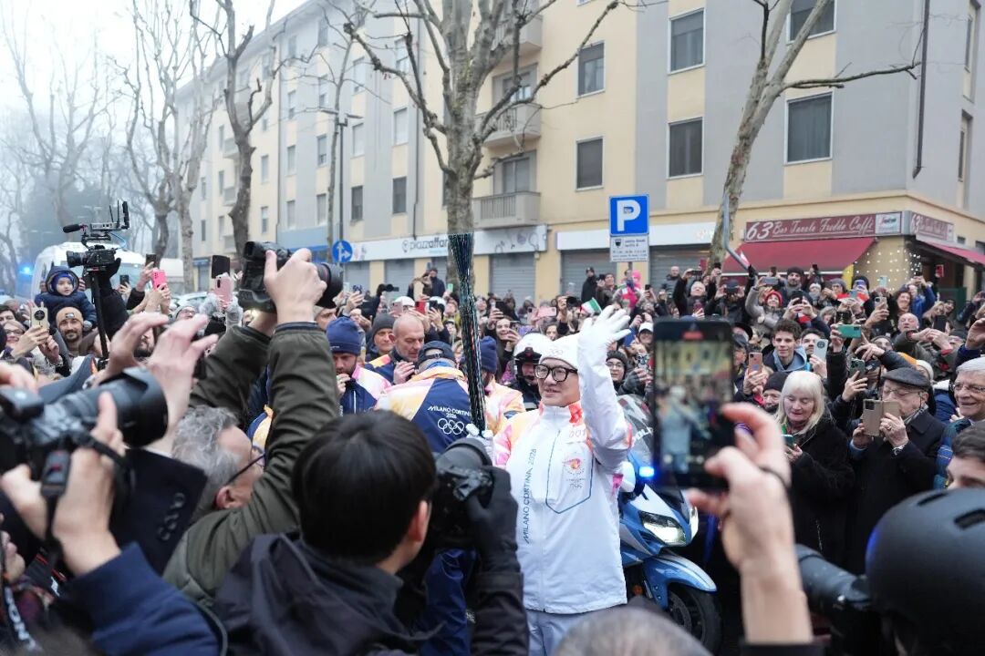 “奥运小王子”张文全:从奥运火炬收藏者到传递者