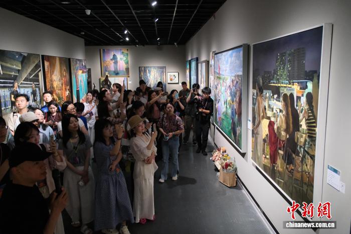 述评：为什么越来越多人爱逛美院“毕展”？
