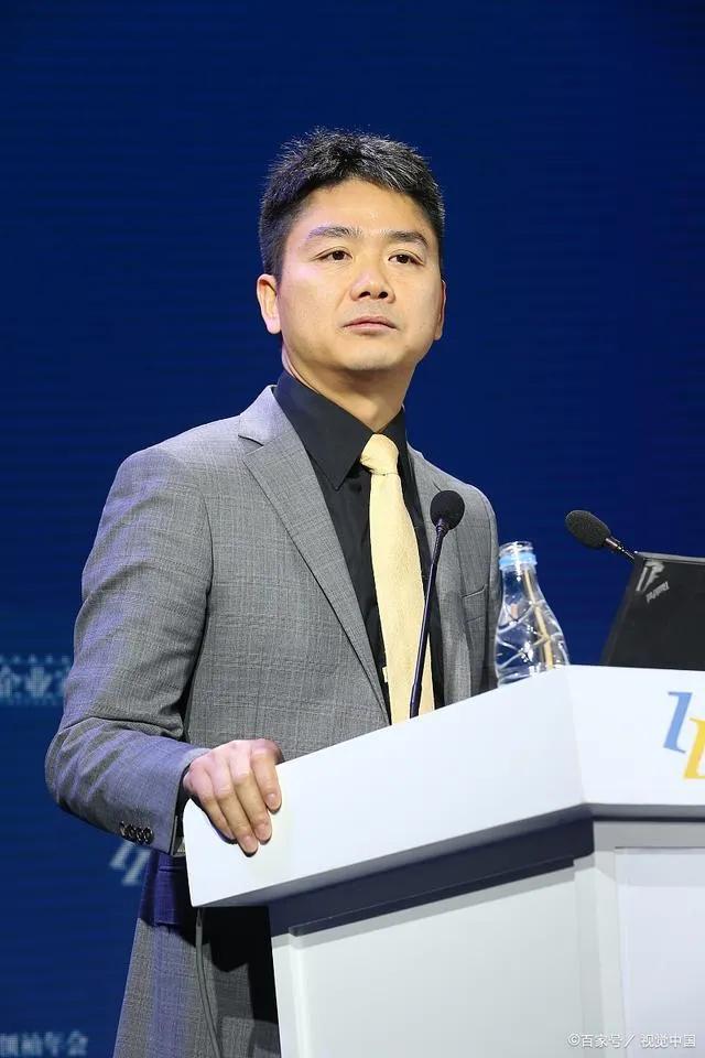 你知道2024年中国十大首富排行榜是谁吗?