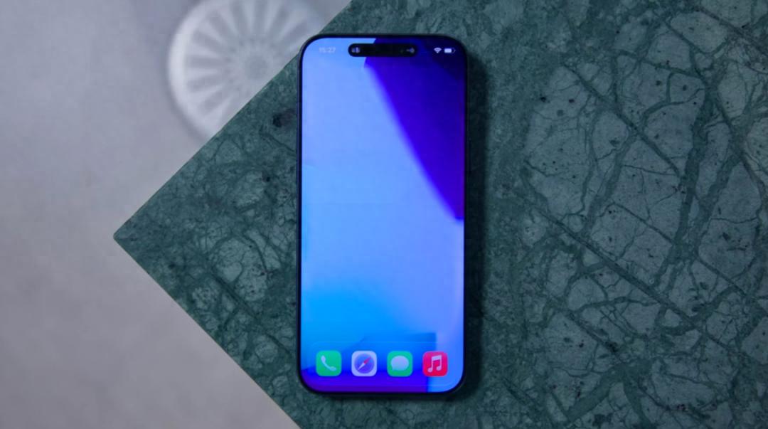 2025手机销量榜出炉！前10苹果占4席，国产机靠这6款站稳中低端