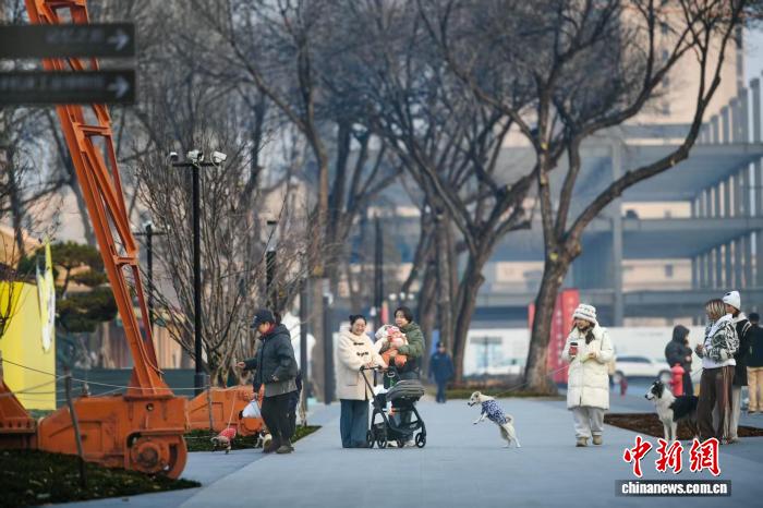 （神州写真）从“进厂看看”到“可学可体验” “工业旅游”成中国亲子游“新宠”