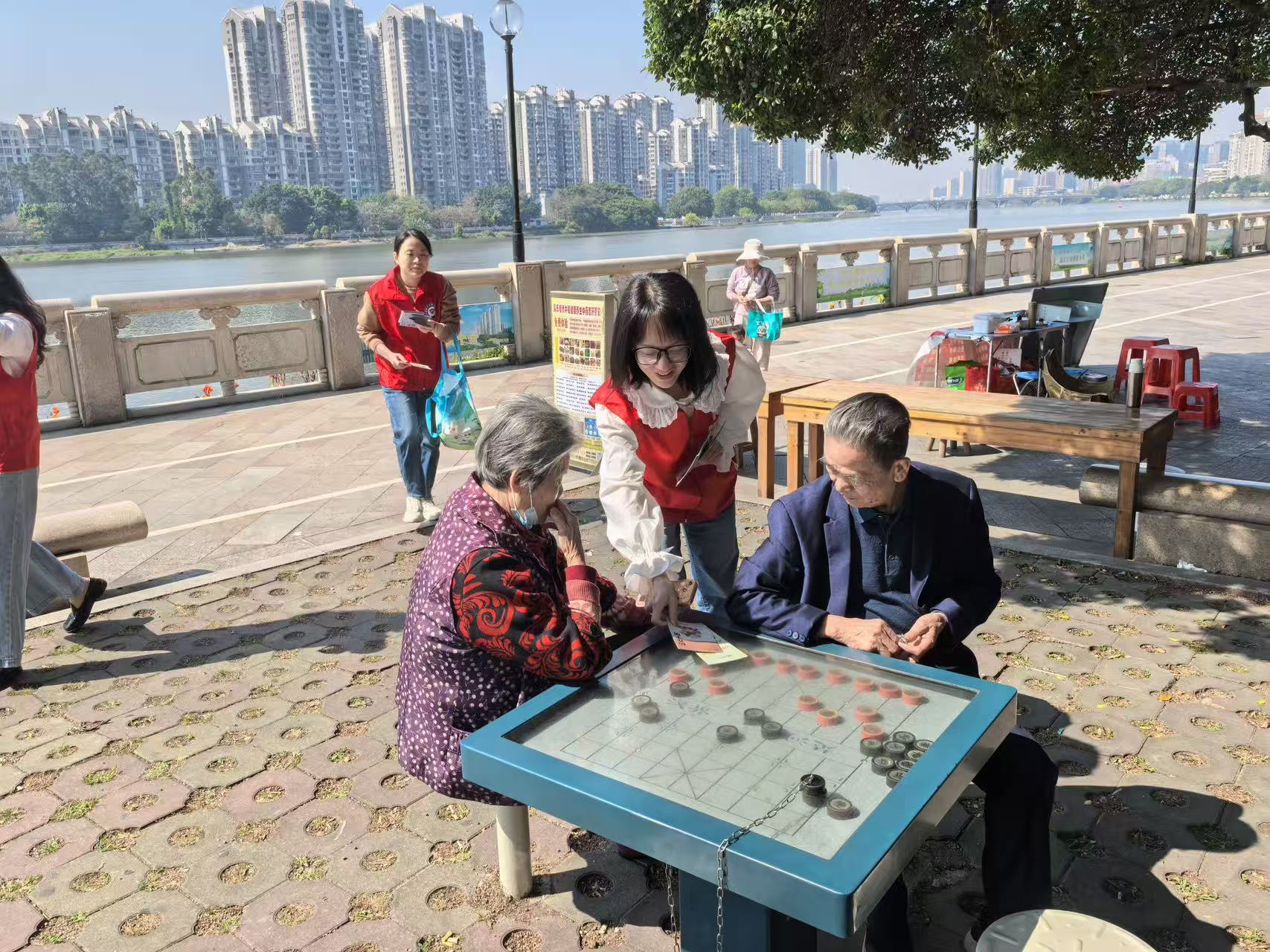 暖心护航金融消费——鼎和保险深入开展“3・15”系列活动