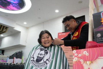 从“一分集市”到“满分生活”——泸永江支行打造乡镇惠民金融新场景