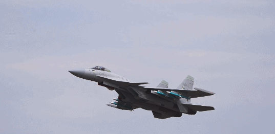 歼-15T如何“进化”出弹射技能?带你近距离解密关键部件