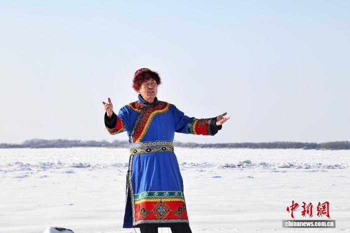 (寻味中华|艺林)从“江声孤韵”到世界舞台:“赫哲族史诗”伊玛堪焕新生