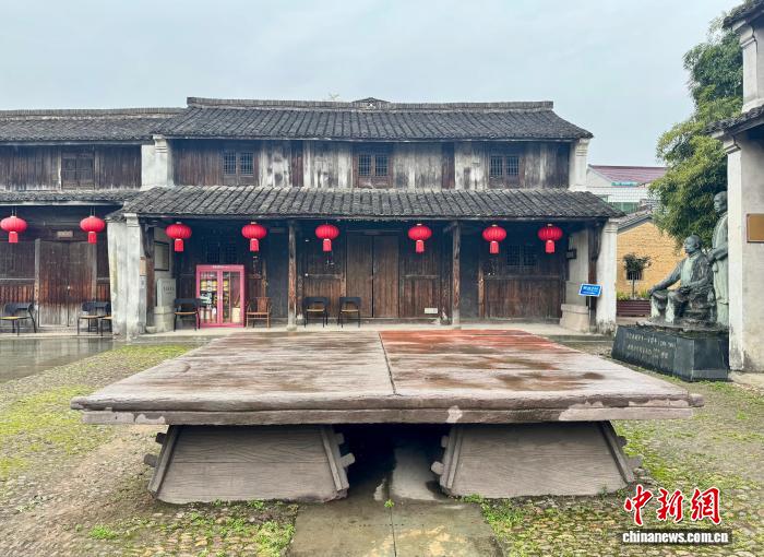 (走进中国乡村)访越剧诞生地东王村:村民当主角 越音传四海